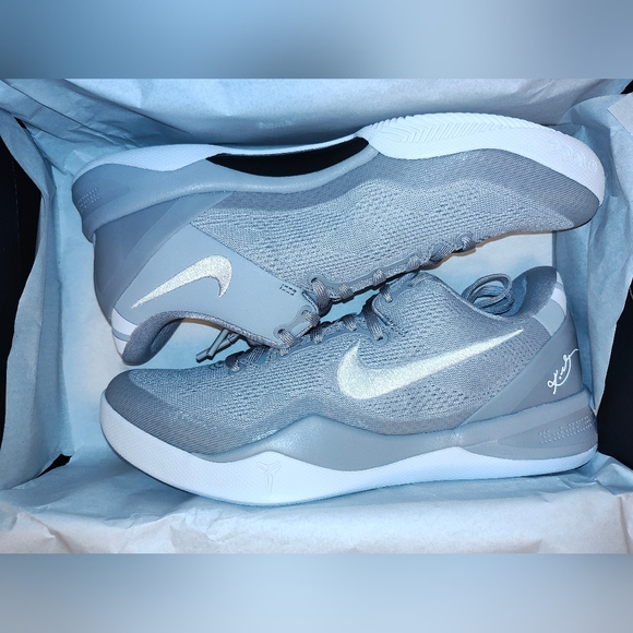 Kobe Protro 8 wolf grey size M7.5/W9 - Picture 1 of 4